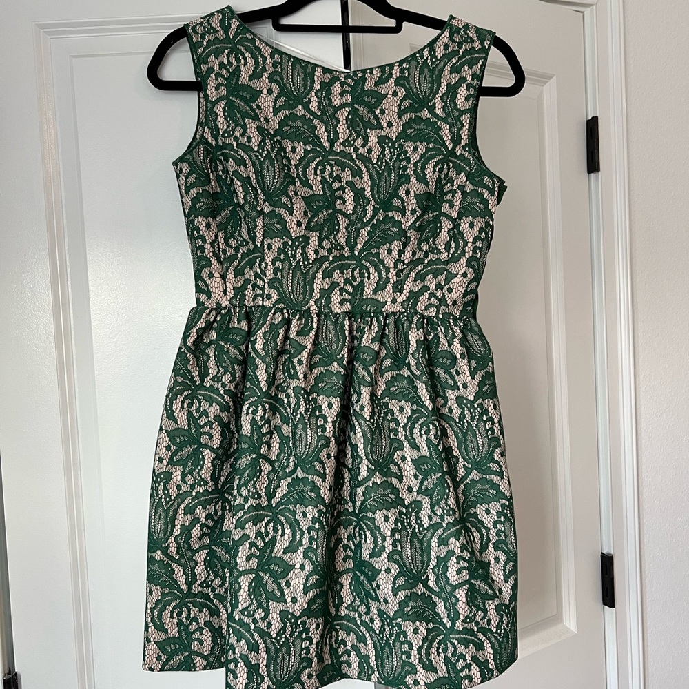 Beautiful dress as seen on Kate Middleton (in black)